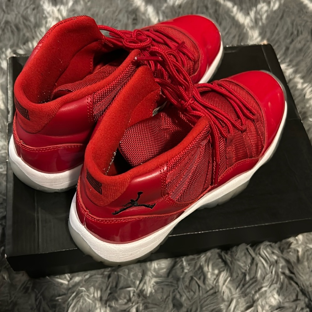 Air Jordan 11 Retro